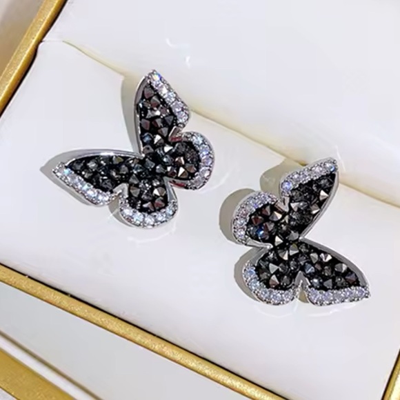 Swarovski Crystal Butterfly Earrings In Silver Black - Picture 1 of 4